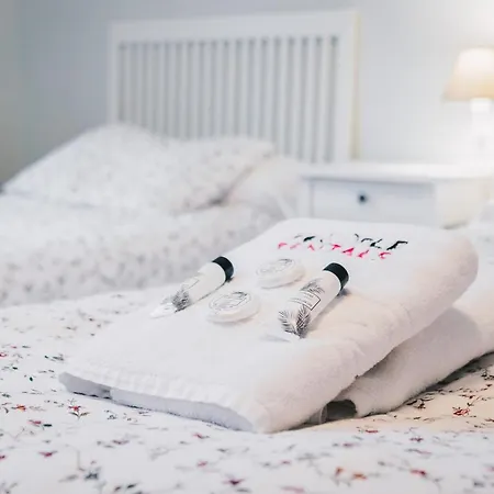 Neguri Geltokia By People