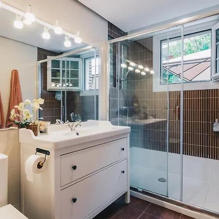 Neguri Geltokia By People Lägenhet *