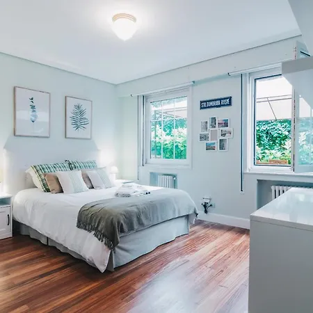 Neguri Geltokia By People Apartamento *