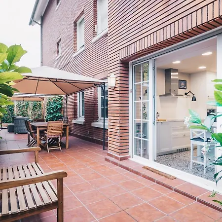 Neguri Geltokia By People